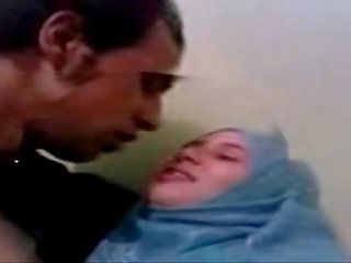 Amatør dubai concupiscent hijab unge kvinne knullet ved hjem - desiscandal.xyz